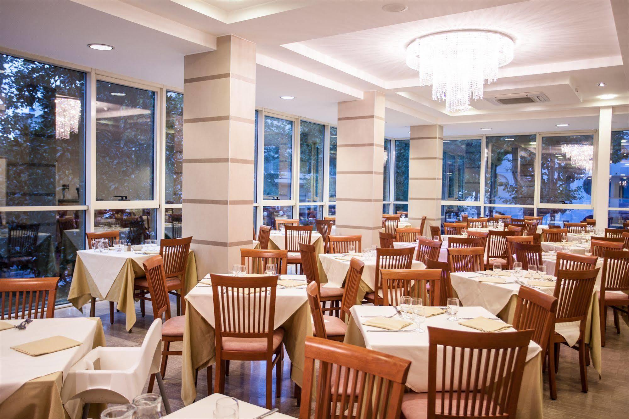 Michelangelo Cesenatico Otel Dış mekan fotoğraf