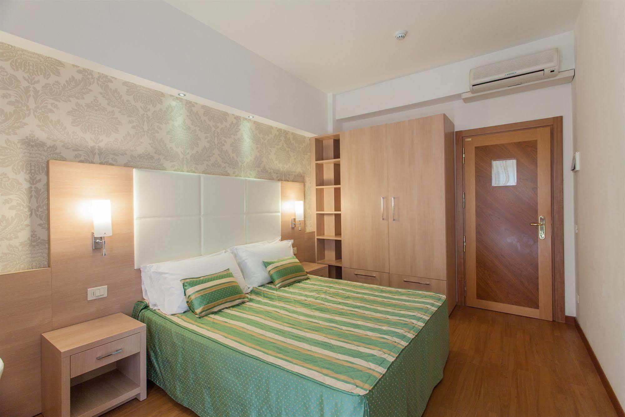 Michelangelo Cesenatico Otel Dış mekan fotoğraf